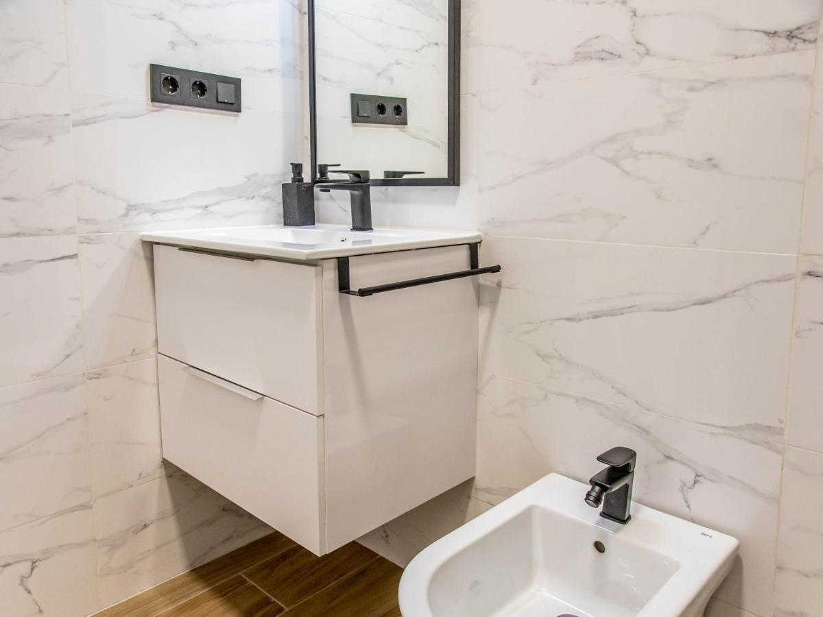 Апартаменты Tuguest Avenida Madrid Гранада Экстерьер фото